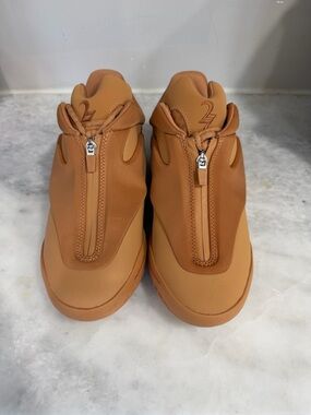 Converse Shai 001 Hail Clay Men's Sneakers Size 9 A18978C-226 Great Condition